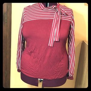 Long sleeve knit top